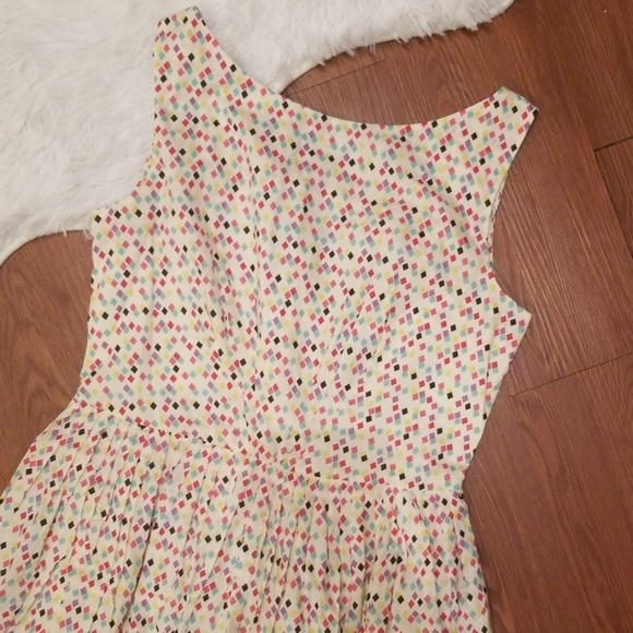 Rockabilly Pinup Emily and Fin Diamond Geo Dress - Picture 2 of 8